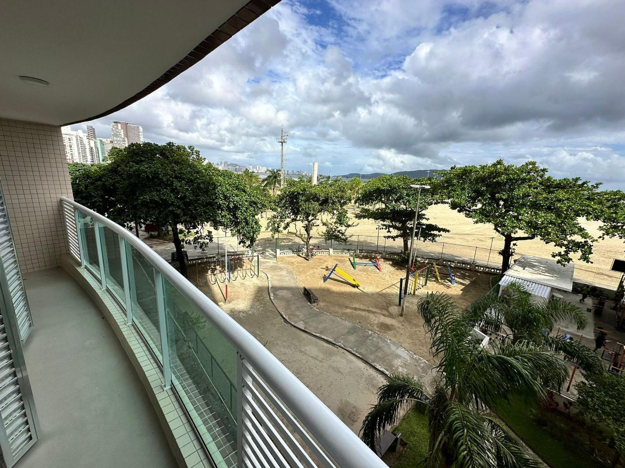 Апартаменты Ap Pe Na Areia Vista Parcial Mar Сантос Экстерьер фото
